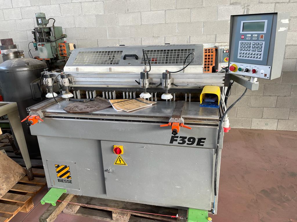 FORATRICE BIESSE MOD. F/39 E